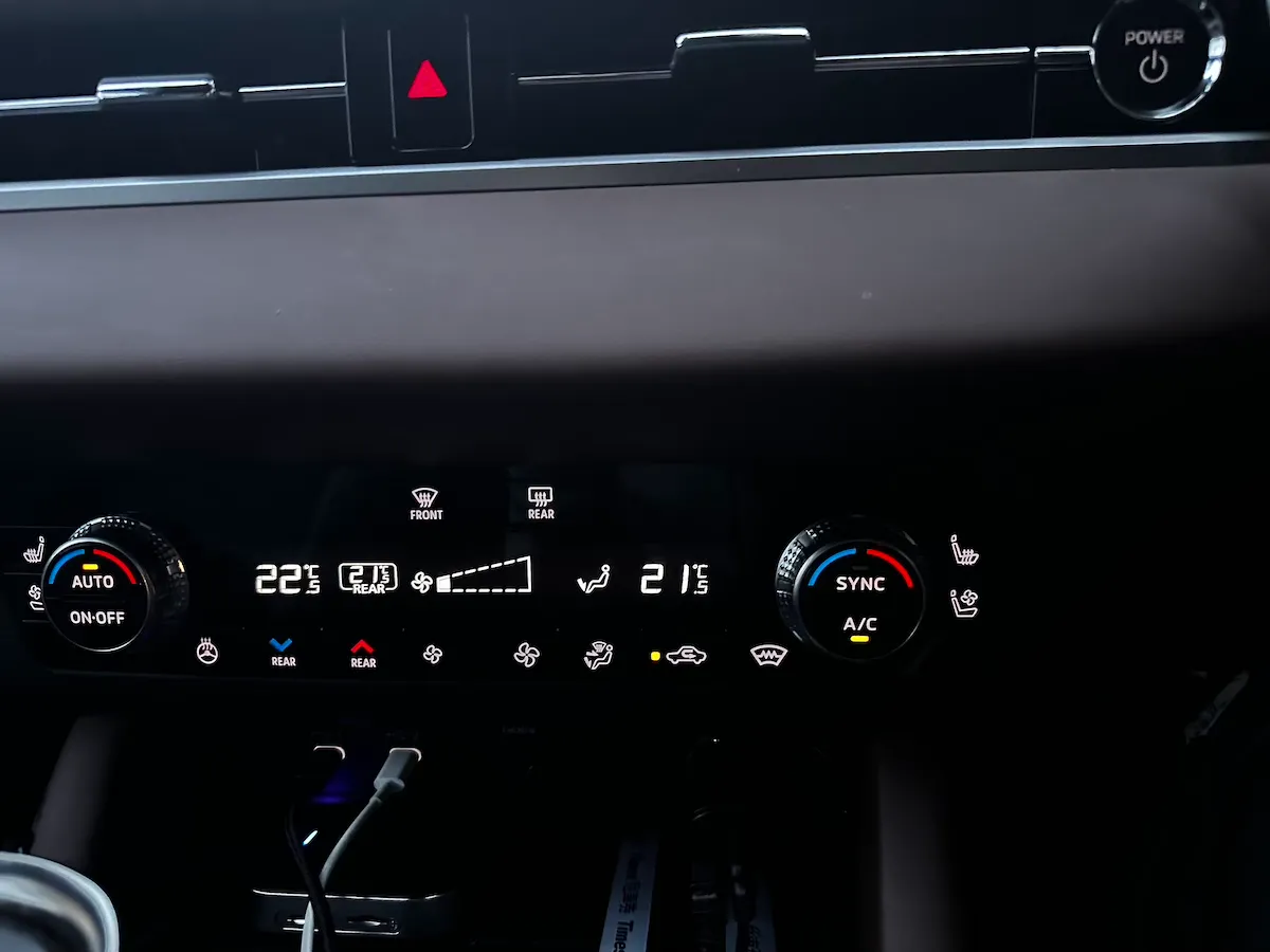 アウトランダーPHEVエアコン