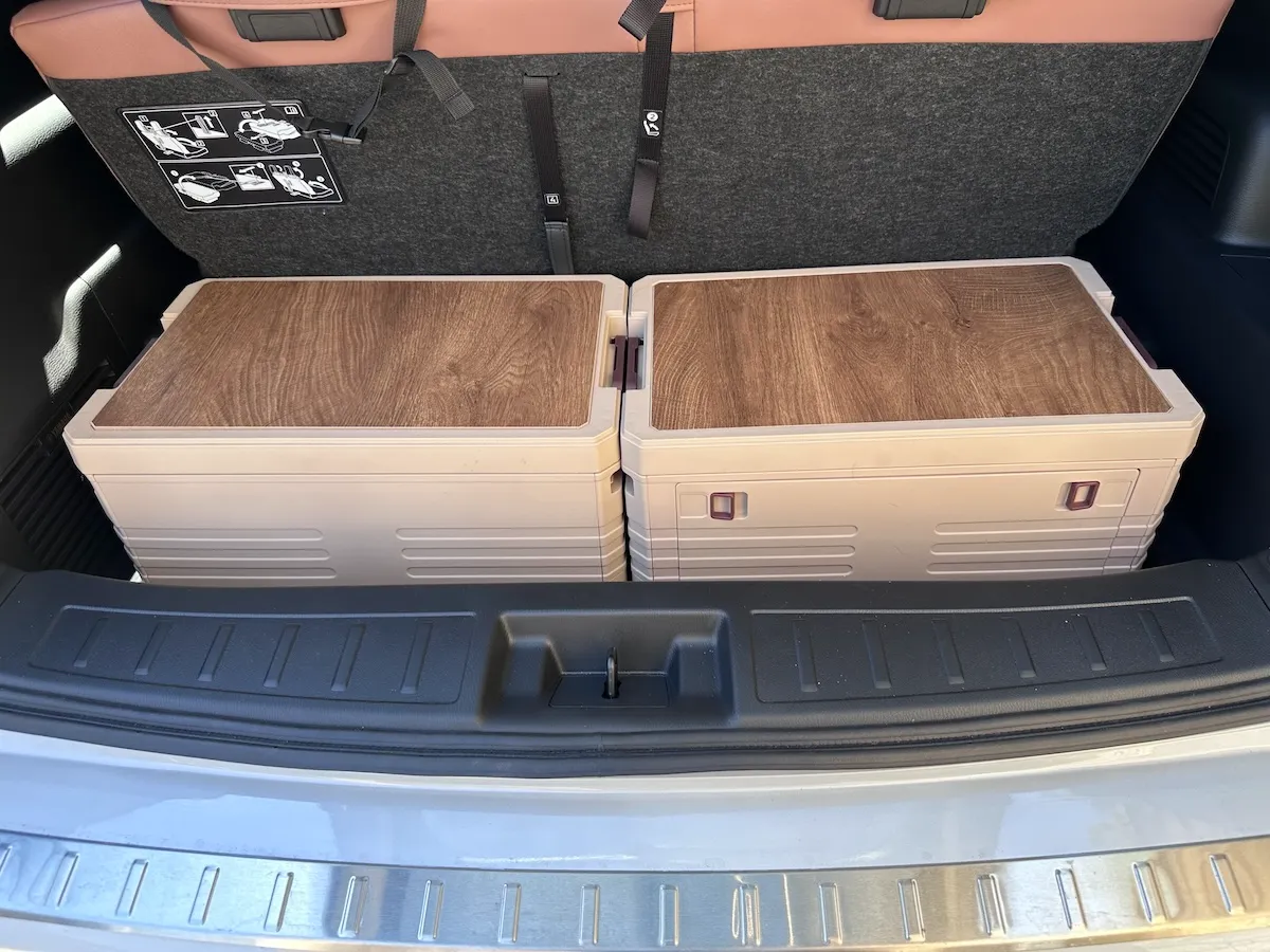 アウトランダーPHEV7人乗りに最適なコンテナボックス